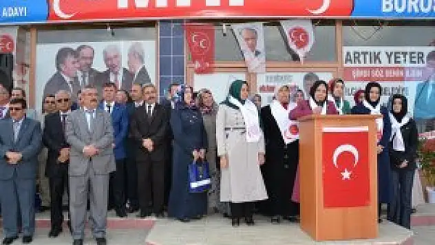 MHP'nin Ilgın'da Belediye Meclis üyesi adayları tanıtıldı
