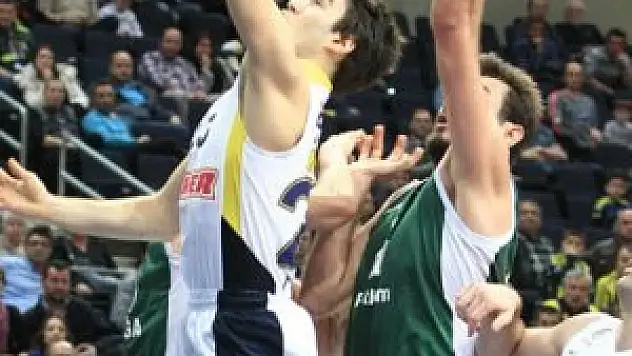 Fenerbahçe Aliağa'yı farka boğdu!