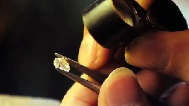 Dünya'nın en eski parçası bulundu