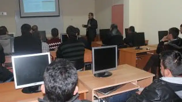 Beyşehir'de pazarcılara hijyen eğitimi