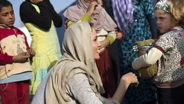 Angelina Jolie'nin Lübnan ziyareti