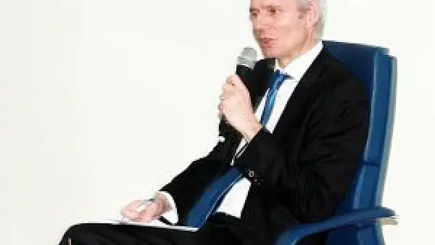 AB Türkiye ile enerji faslını açmalı