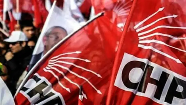 CHP'de deprem! Peş peşe adaylıktan çekildiler