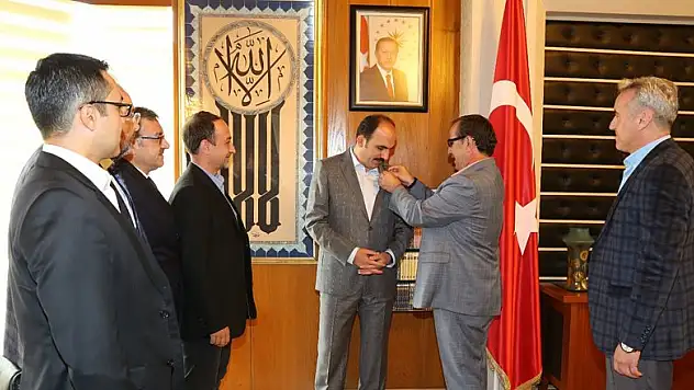 TSYD'den Altay'a ziyaret