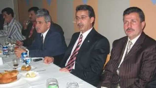 Hançerli'den esnaf odalarına ziyaret