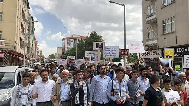 Çumra'da İsrail'e Lanet, Filistin'e Destek Yürüyüşü