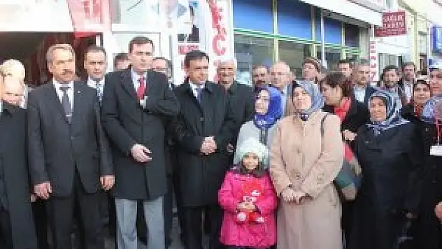 MHP'li  Altunel Karanıpar ilçesinde ziyaretlerde bulundu