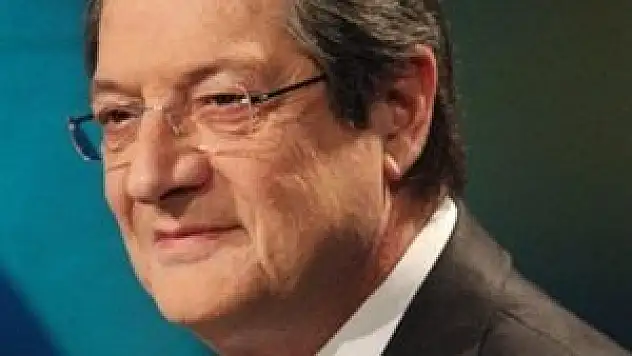 Kıbrıs Rum kesiminde hükümet düştü