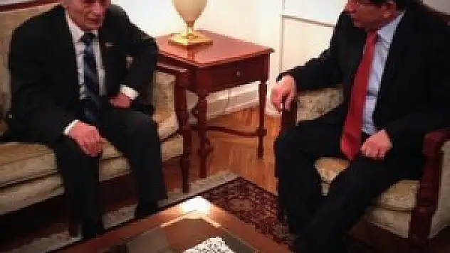 Dışişleri Bakanı Davutoğlu Ukrayna'da