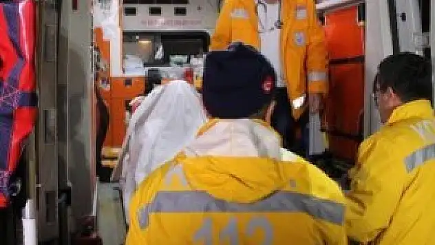 Bozkırda bir kişi eşini silahla vurarak öldürdü