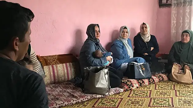 Karatay kadın meclisi ramazan'da da ziyaretlerini sürdürüyor