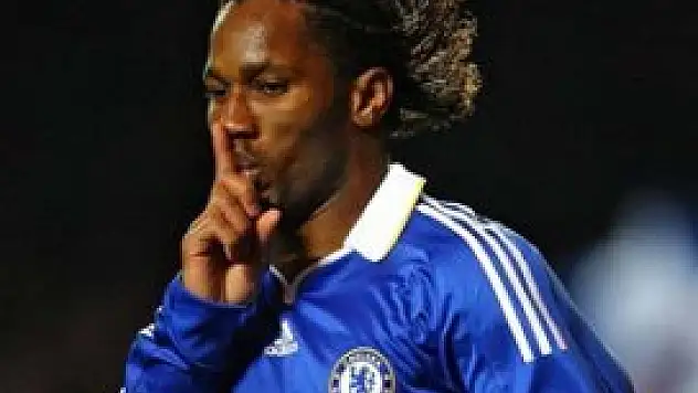 Cimbom Drogba'yı resmen bildirdi!
