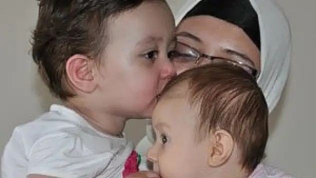 Ebrar'a 'can' için genetik kardeşi Berra doğdu