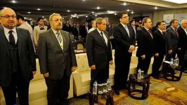 Suriyeli Türkmenler parti kurdu