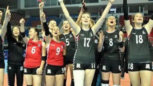 Kartal finale uçtu!