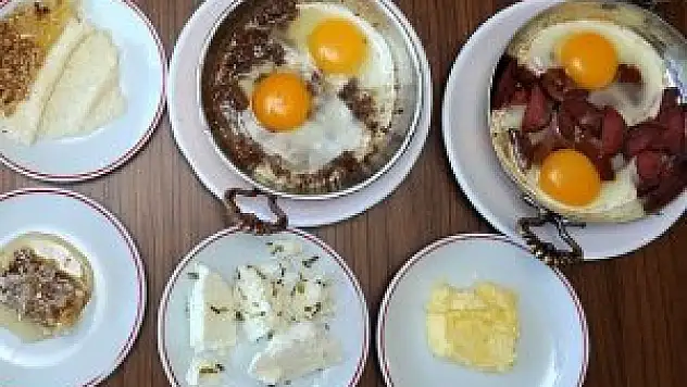 Tereyağı, yumurta ve kırmızı eti eksik etmeyin
