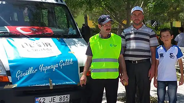 Karapınar'da Beşir Derneği'nden ramazan yardımı