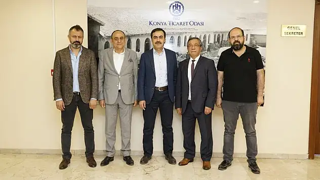 Mustafa Oral, sahaya indi