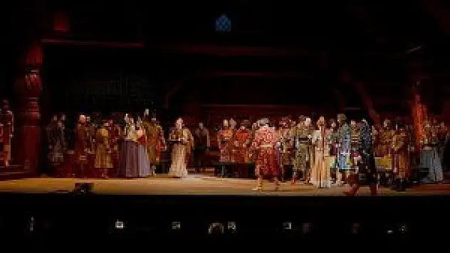 Balkan ülkeleri tiyatrolarıyla Bursa'da