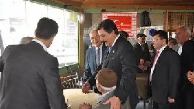 Kabakcı ve Kale, esnafın sorunlarını dinledi