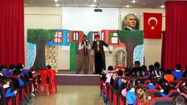 Derbent'te su tasarrufu konulu tiyatro sahnelendi