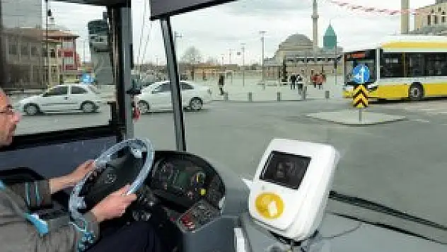 65 Yaş ve Üzerine Toplu Ulaşım Ücretsiz