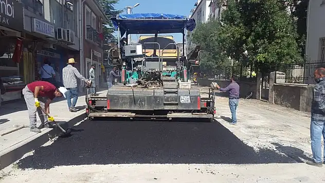 Seydişehir Belediyesi asfalt çalışmalarını sürdürüyor