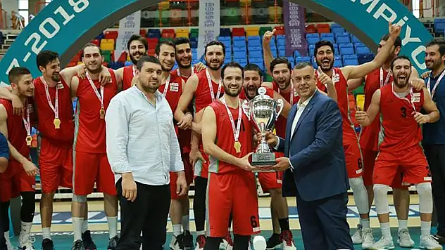 Konya'da şampiyon Söğütsen Seramik!