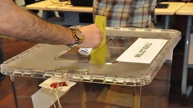 Oy kullanma saatlerinde bilinmeyen detay