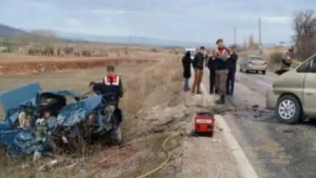 Konya'ya hasta annesini ziyarete geliyordu, trafik kazasında hayatını kaybetti