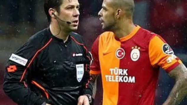 Küfür etti mi? Gözyaşlarıyla açıkladı