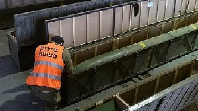 İsrail el koyduğu geminin fotoğraflarını yayınladı