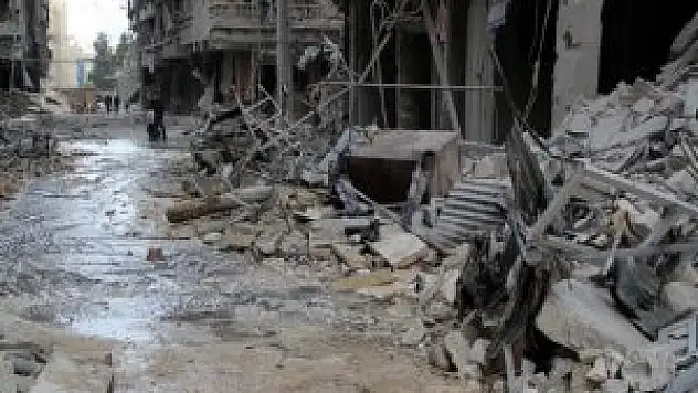 Kanadalı gazeteci varil bombalı saldırıda öldü