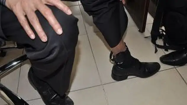 Tahliye edilen sanıklara elektronik kelepçe