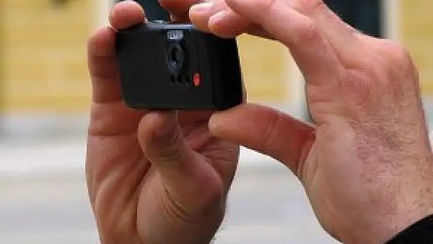 Eş-Şebab'dan 'kameralı telefon' yasağı