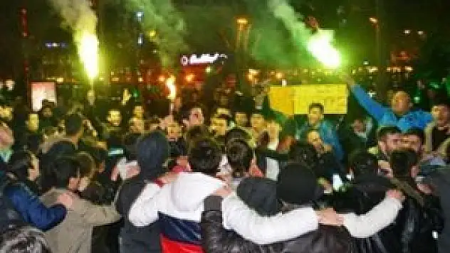 Torku Konyaspor taraftarı TFF'yi protesto etti