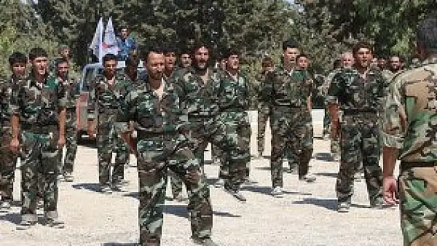 Suriye'de muhalif 19 grup birleşti