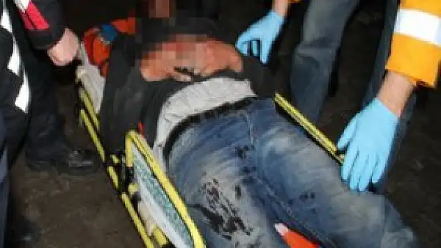 Kavgayı ayırmak istedi, dayak yedi