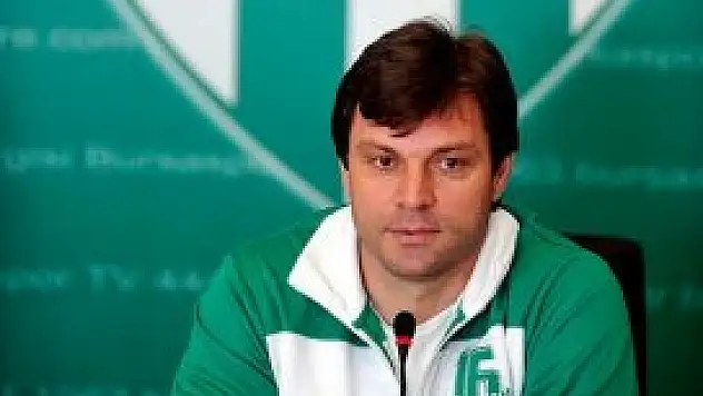 'Gönül koymayın bağlarım kopmasın'