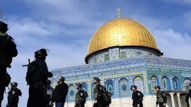 İsrail tehlikeli provakasyonlar içinde