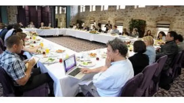 Türkiye'nin hikayesini dünyaya anlatıyor