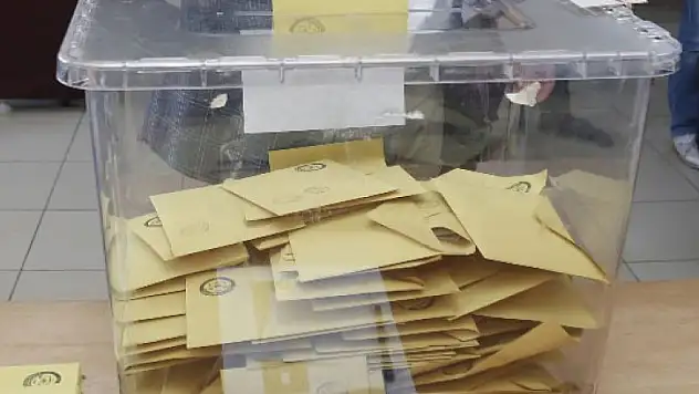 İstanbul'da sandık provokasyonundan FETÖ çıktı