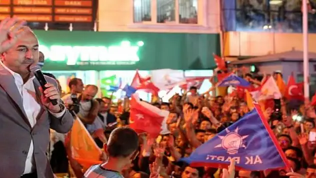 Çavuşoğlu: 'Erdoğan kazansın' diye dua ettiler