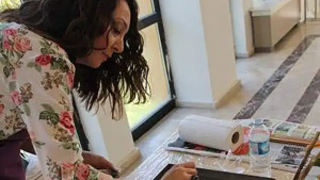 Konya'da ''42 Sanatçı 42 Eser Sergisi''