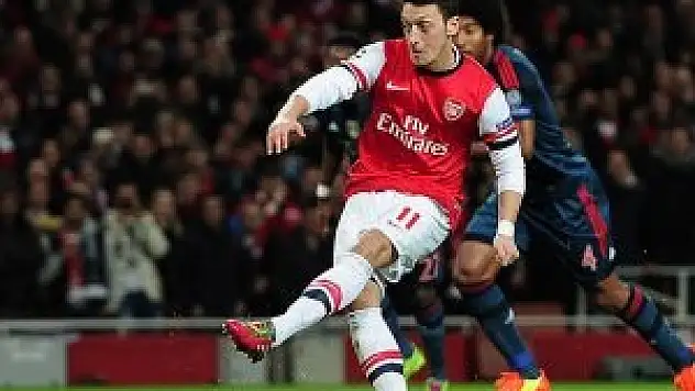 Mesut'tan kötü haber