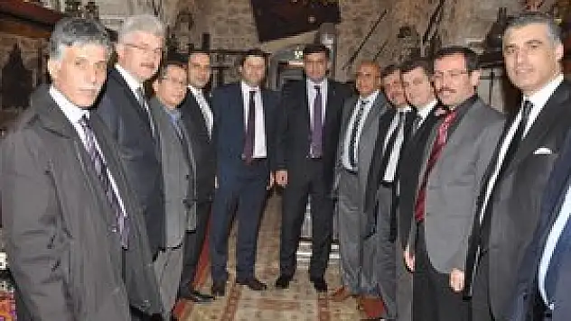 Başkan Kalaycı'ya teşekkür yemeği