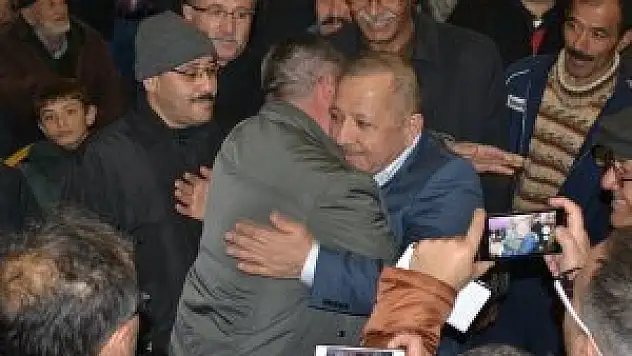 Nusret Argun Konya'da yakınları tarafından karşılandı