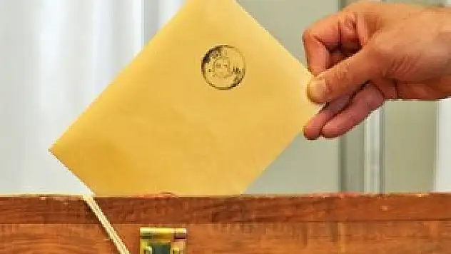 AK Parti seçmenine yönelik, sosyal medyada büyük provokasyon #OyPusulasınaEsmaYaz