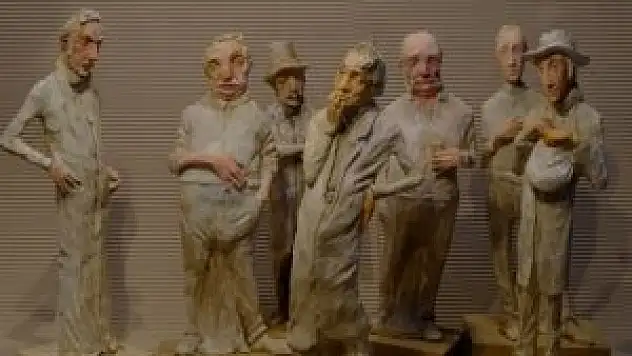 Dostoyevski Resim ve Heykel Sergisi