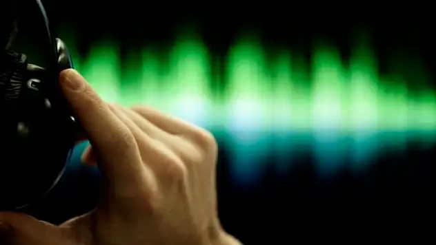 Büyük korku! Dünya devi evlerimizi dinleyecek